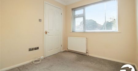 4 bedroom house to rent - Photo 3