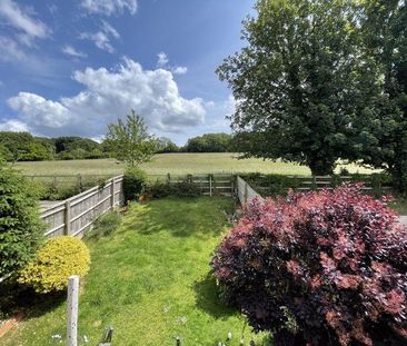 4 bedroom detached house to rent - Photo 5