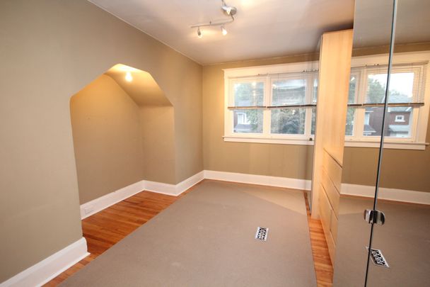 For Lease - 31 Hiawatha Road, Toronto, Ontario - Photo 1