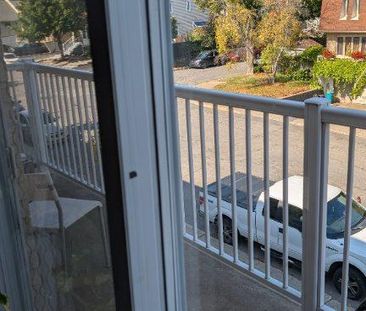 Logement rénovés 5 1/2 à louer 3 chambres fermés - Photo 2