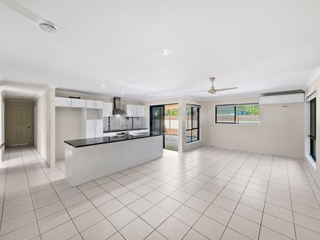 31 Parkside Drive, Beerwah QLD 4519 - House For Rent - $750 | Domain - Photo 3