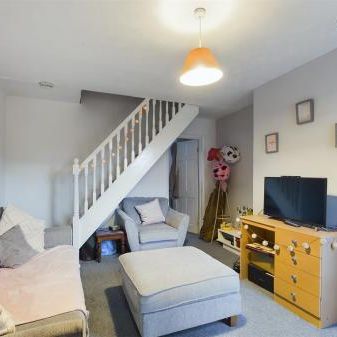 3 bedroom End of terrace house To Let - Photo 1