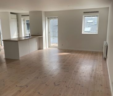 Sønder Allé 26 E, 2 2 8000 Aarhus C - Photo 2