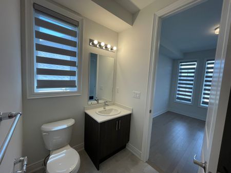 For Lease - 31 Dolomite Drive, Brampton, Ontario - Photo 4