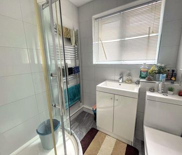 2 bedroom cluster house to rent - Photo 2