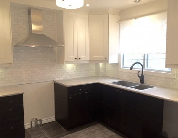 Saint-Laurent – Grand logement 5 1/2 à louer – Rénové – Haut de duplex - Photo 1