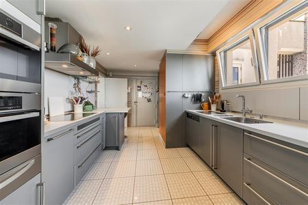 Appartement T7 à louer - 183 m² - Photo 2
