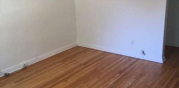 6 1/2, Rez-de-Chaussée Duplex avec sous-sol et jardin a Verdun - Photo 2