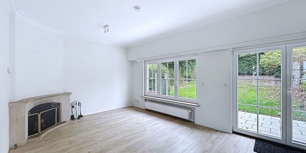 Villa te huur in Sint-Pieters-Woluwe voor € 3.350 met 5 slaapkamers - Photo 1