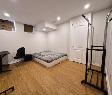 For Lease - 26 Catamaran Drive, Wasaga Beach, Ontario - Photo 3