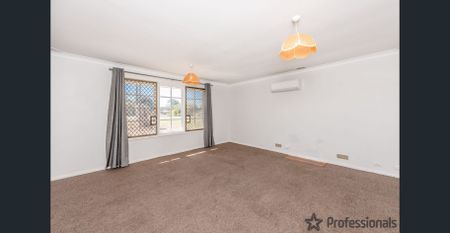 LARGE CORNER BLOCK - Photo 2