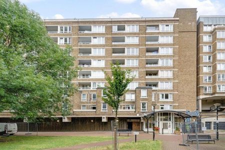 4 bedroom flat to rent - Photo 2