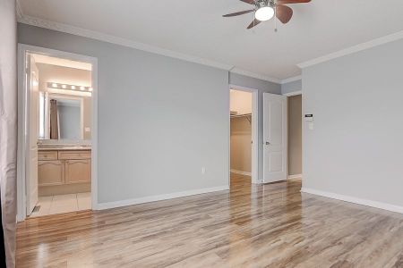 For Lease - 5980 Whitehorn Avenue Unit# 165, Mississauga, Ontario - Photo 3