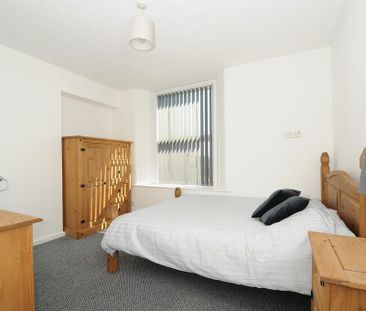 6 bedroom flat share to rent - Photo 5