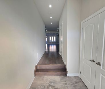 For Lease - 95 Cathedral Drive, Whitby, Ontario - Photo 6