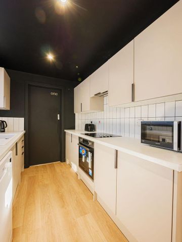 1 bedroom house of multiple occupation to rent - Photo 2