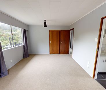 A - 20 Wilfred Street, Tawa - Photo 4