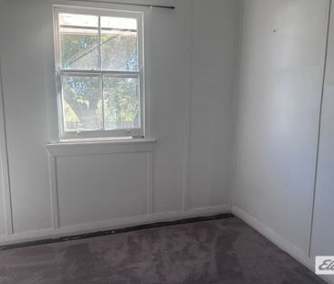 Tidy cottage in top location - Photo 4