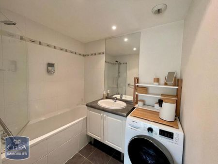 Location Appartement 2 pièces 37m² LAVAL 53000 - Photo 4