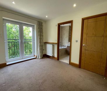 3 bedroom terraced house to rent - Photo 3