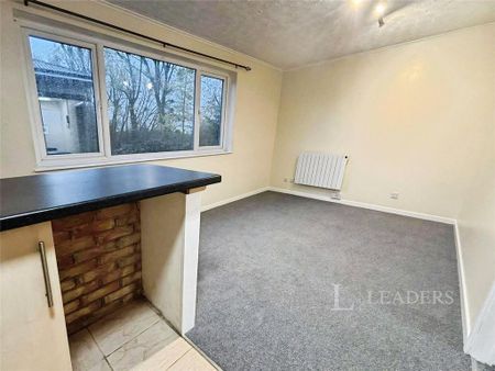 1 bedroom flat to rent - Photo 2