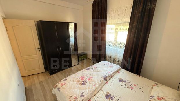 Inchiriere doua imobile in aceeasi curte, zona Popoveni-C... - Photo 1