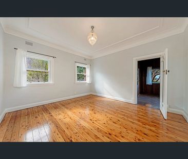 55 Archbold Road, Roseville, NSW 2069 - Photo 4