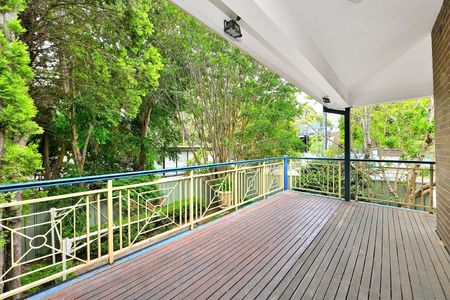 Stunning Updated Home in Prime Location - Photo 5