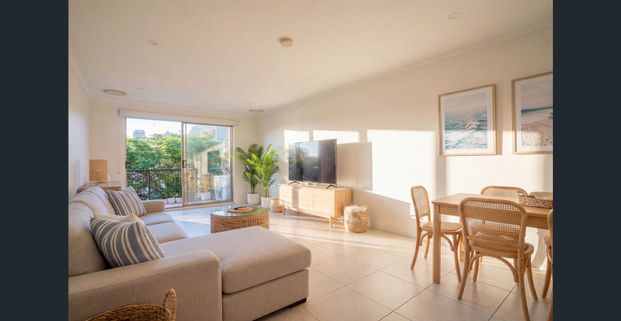 Unit in Prime Broadbeach Waters Location - Photo 1