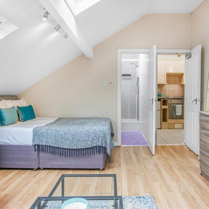 1 bedroom flat to rent - Photo 1