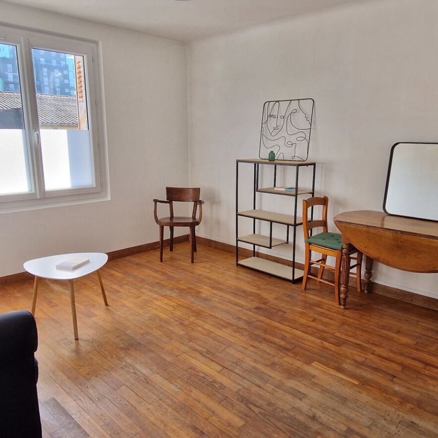 Location Appartement 2 pièces 45m² RENNES 35000 - Photo 1