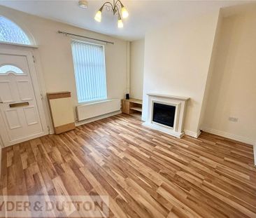 2 bedroom terraced house to rent - Photo 4