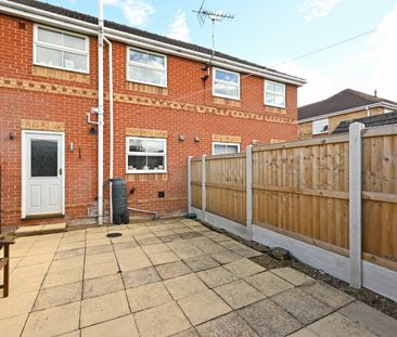 2 bedroom terraced house to rent - Photo 3