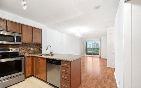 For Lease - 18 Harding Boulevard Unit# 512, Richmond Hill, Ontario - Photo 5