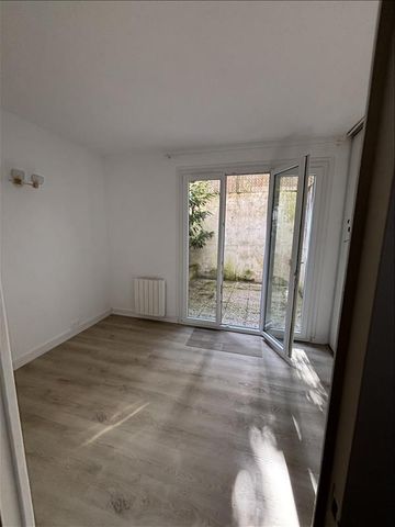 2 pièces - 35 m² - RDJ - Colocation non autorisée - Photo 2