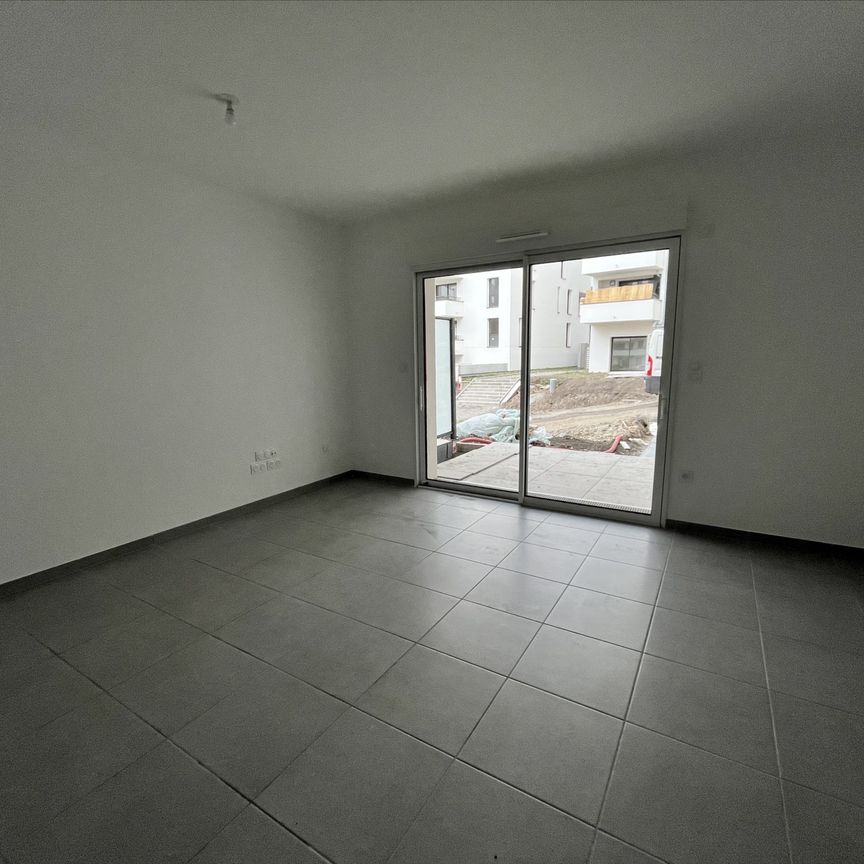 Location Appartement 1 pièce 26m² - Photo 2