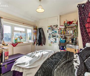 5 bedroom semi-detached house to rent - Photo 5