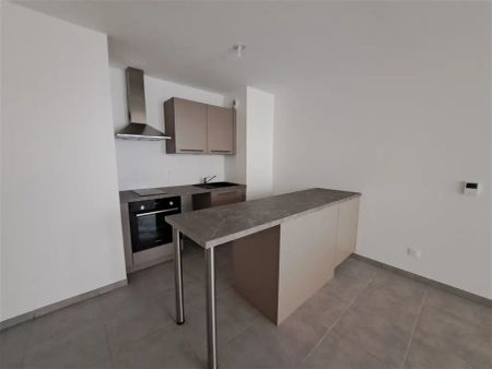 Location appartement 2 pièces - 45m² à Thonon les bains (74200) - Photo 2