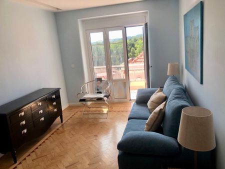 2 room luxury Apartment for rent in Lisbon, Portugal - Photo 5