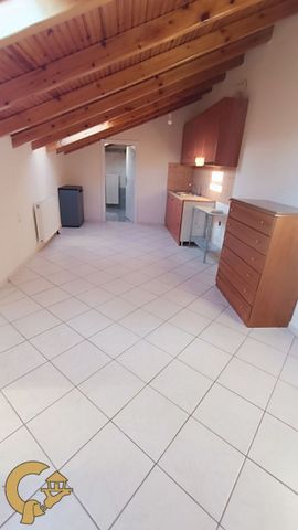 Studio/Γκαρσονιέρα για ενοικίαση Κέντρο (Ανατολή) - Photo 3