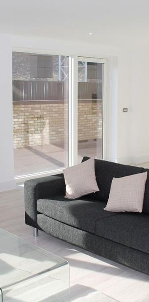 3 bedroom flat to rent - Photo 1