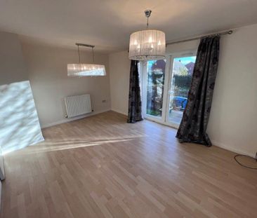 Whitworth Avenue, Hinckley - Photo 2