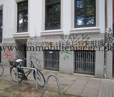 Ruhiges Karolinenviertel - Altbau - Modernsierte Einlieger-Souterra... - Photo 1