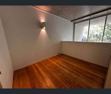 335/8 Skyring Terrace, Teneriffe, Qld 4005 - Photo 6