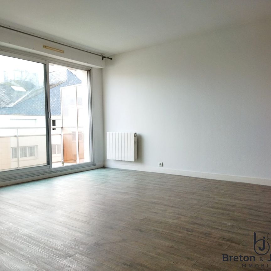 Location Appartement 2 pièces 47m² MAYENNE 53100 - Photo 1