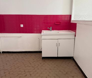 Location Appartement 2 pièces 41m² VILLEURBANNE 69100 - Photo 1