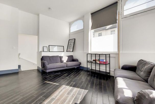 3 bedroom flat to rent - Photo 1