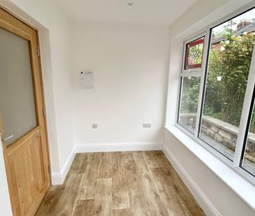 3 bedroom Beautiful Detached Cottage to rent - Photo 5
