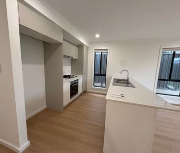 Brand New Family Home! - Photo 6