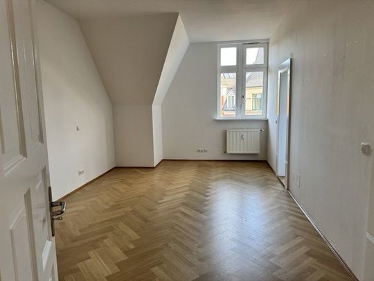 Feuerbachstraße/ Waldstraßenviertel! 5 Raum Wohnung mit Dachterrasse - Foto 1